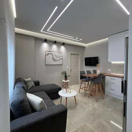 Oroa Apts *