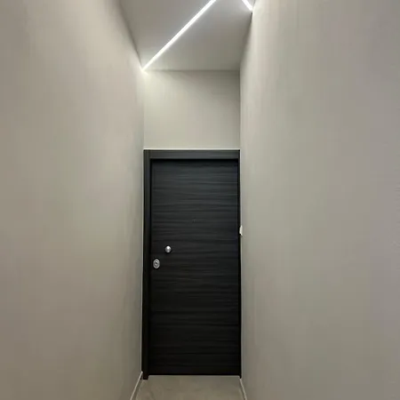 Oroa Apts 公寓