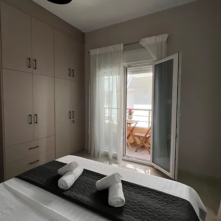 公寓 Oroa Apts 卡瓦拉